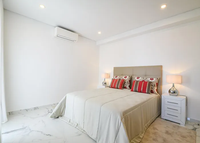 The Penthouse In Da Rocha