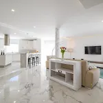 The Penthouse In Da Rocha Portimão