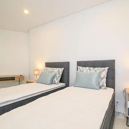 アパート The Penthouse In Da Rocha ポルティマン