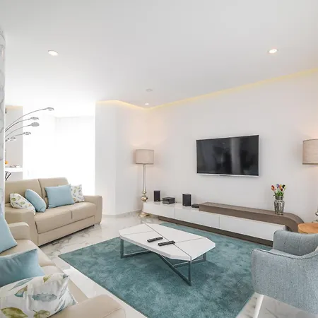The Penthouse In Da Rocha Portimao