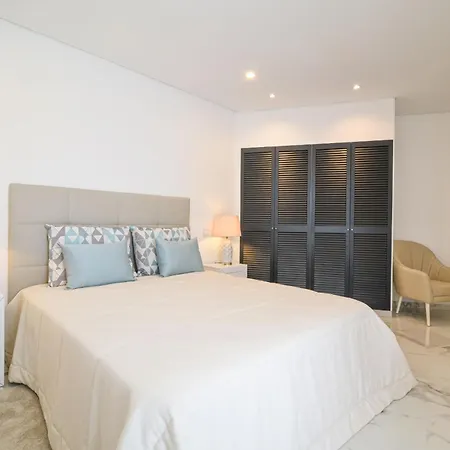 アパート The Penthouse In Da Rocha ポルティマン