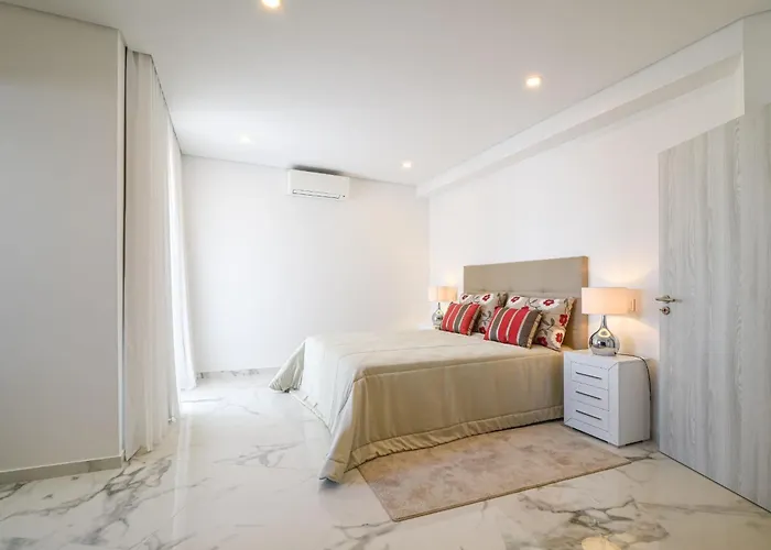 아파트 The Penthouse In Da Rocha 포티마오