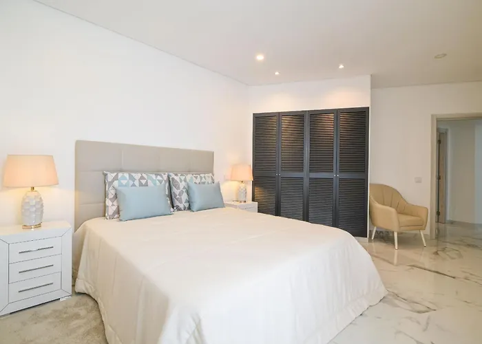 아파트 The Penthouse In Da Rocha 포티마오