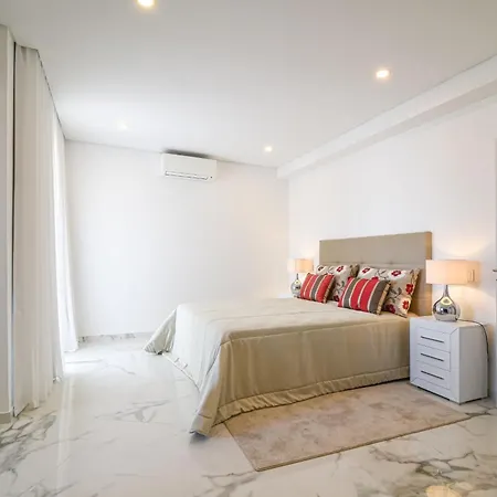 Apartment The Penthouse In Da Rocha Portimao