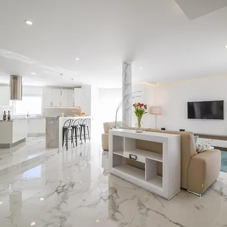 The Penthouse In Da Rocha Portimão