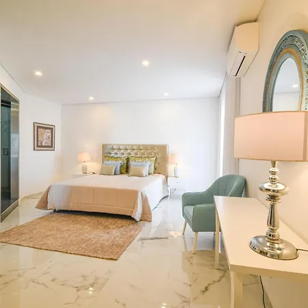 The Penthouse In Da Rocha * Portimão